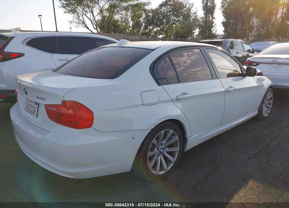 2011 BMW 328I VIN: WBAPH5C58BA446886