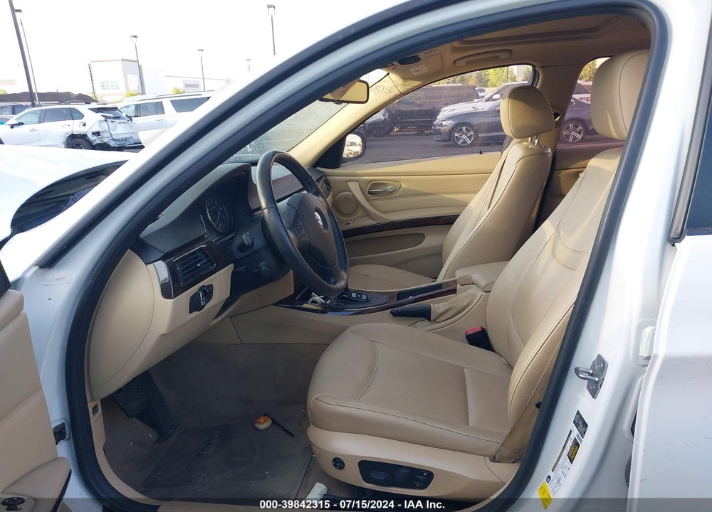 2011 BMW 328I VIN: WBAPH5C58BA446886