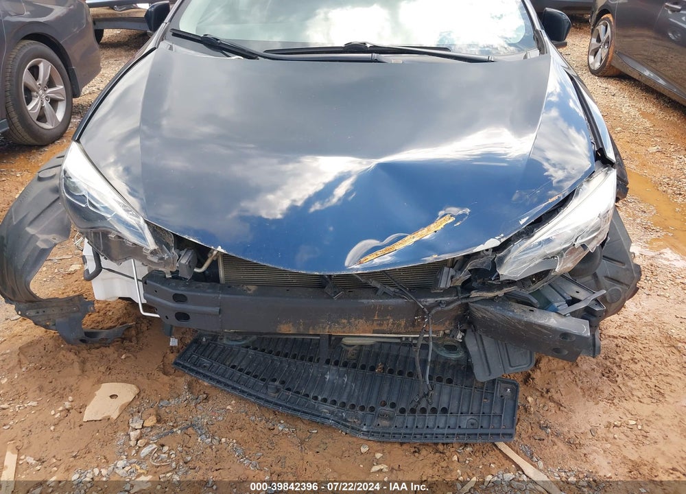 2017 TOYOTA COROLLA XSE VIN: 2T1BURHE1HC837827