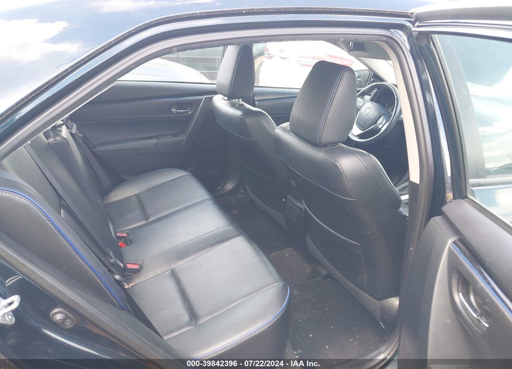 2017 TOYOTA COROLLA XSE VIN: 2T1BURHE1HC837827