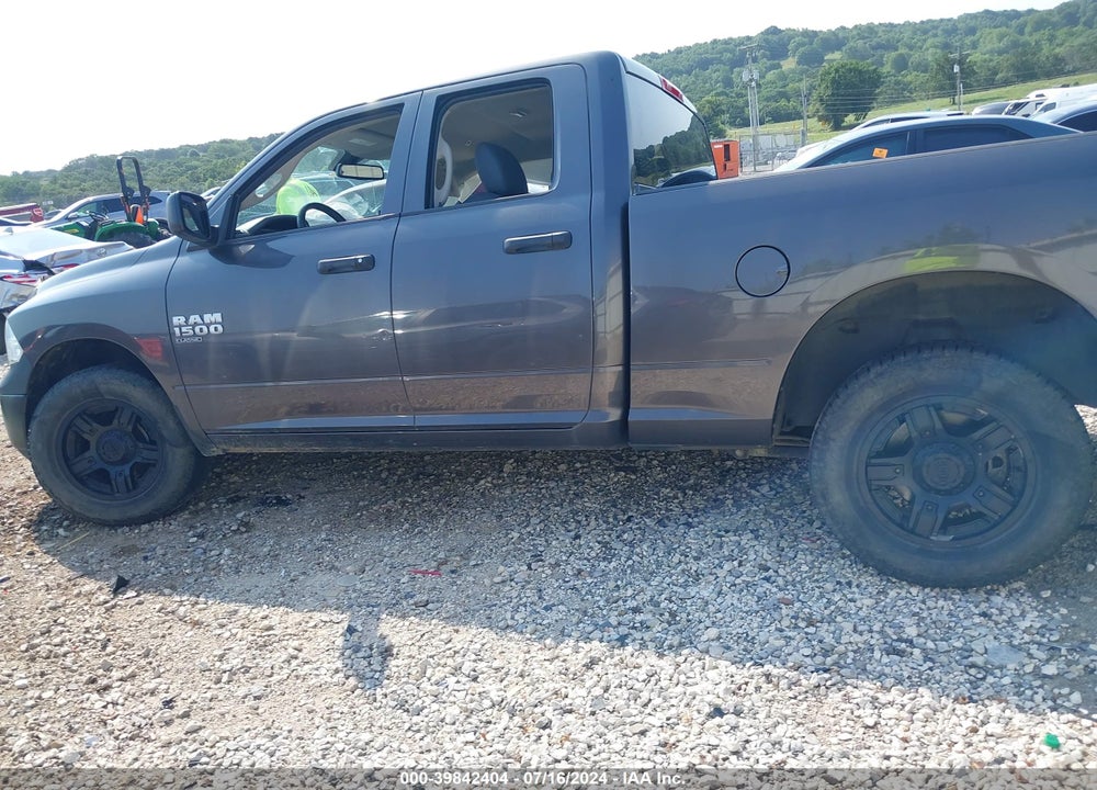 2019 RAM 1500 CLASSIC TRADESMAN QUAD CAB 4X4 6'4 BOX VIN: 1C6RR7FG6KS578614