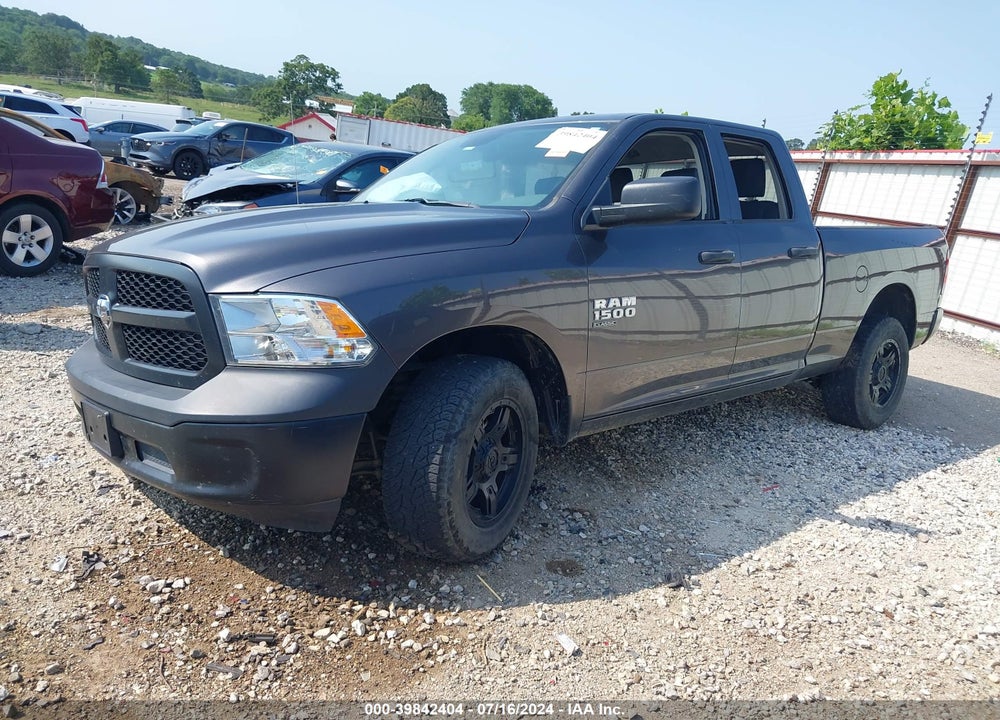 2019 RAM 1500 CLASSIC TRADESMAN QUAD CAB 4X4 6'4 BOX VIN: 1C6RR7FG6KS578614