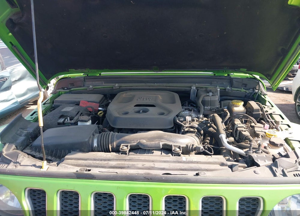 2018 JEEP WRANGLER UNLIMITED SAHARA VIN: 1C4HJXEN3JW287748