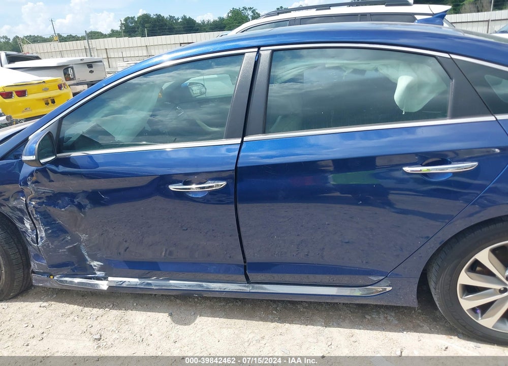 2017 HYUNDAI SONATA VIN: 5NPE34AF7HH582653