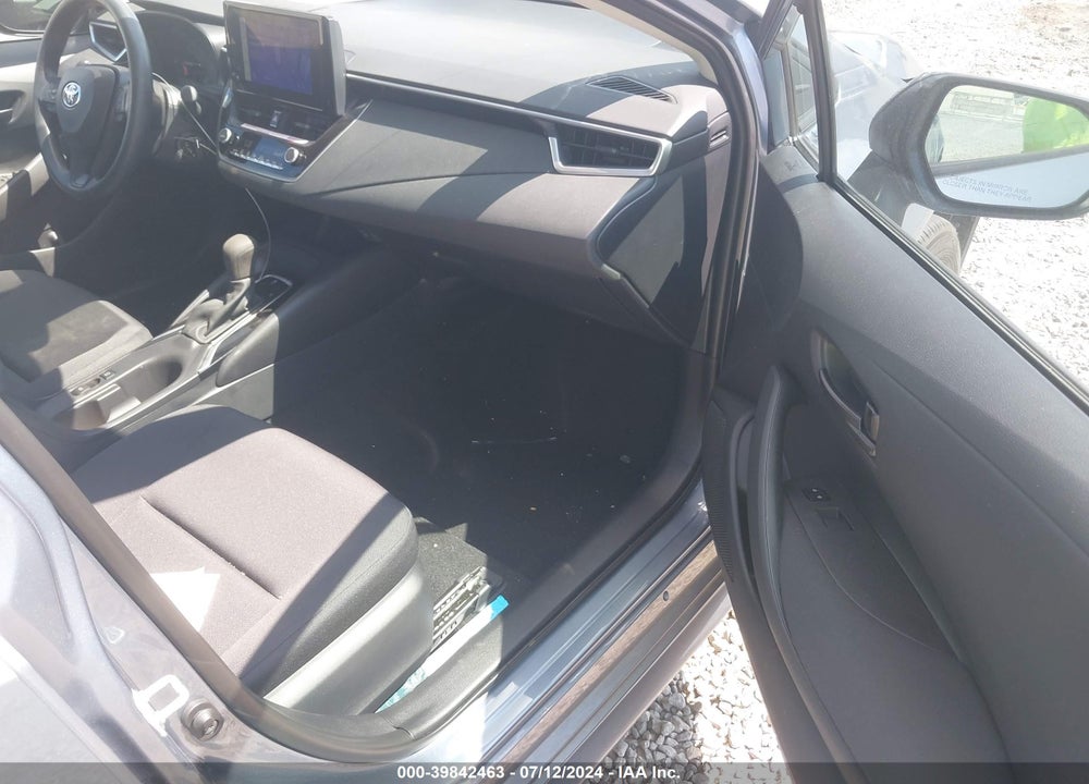 2024 TOYOTA COROLLA LE VIN: 5YFB4MDE3RP155834