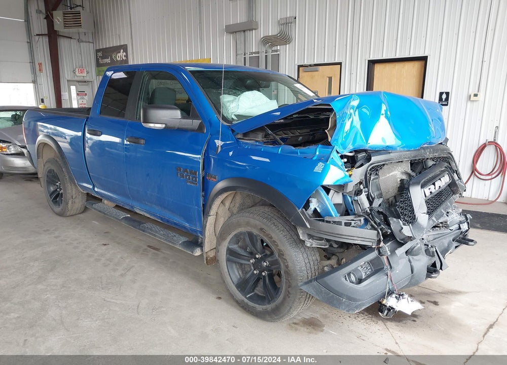 2022 RAM 1500 CLASSIC WARLOCK QUAD CAB 4X4 6'4 BOX VIN: 1C6RR7GT5NS207993