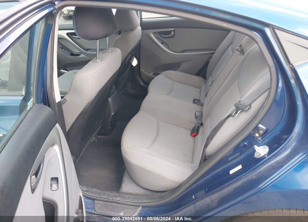 2015 HYUNDAI ELANTRA SE VIN: KMHDH4AE7FU223354
