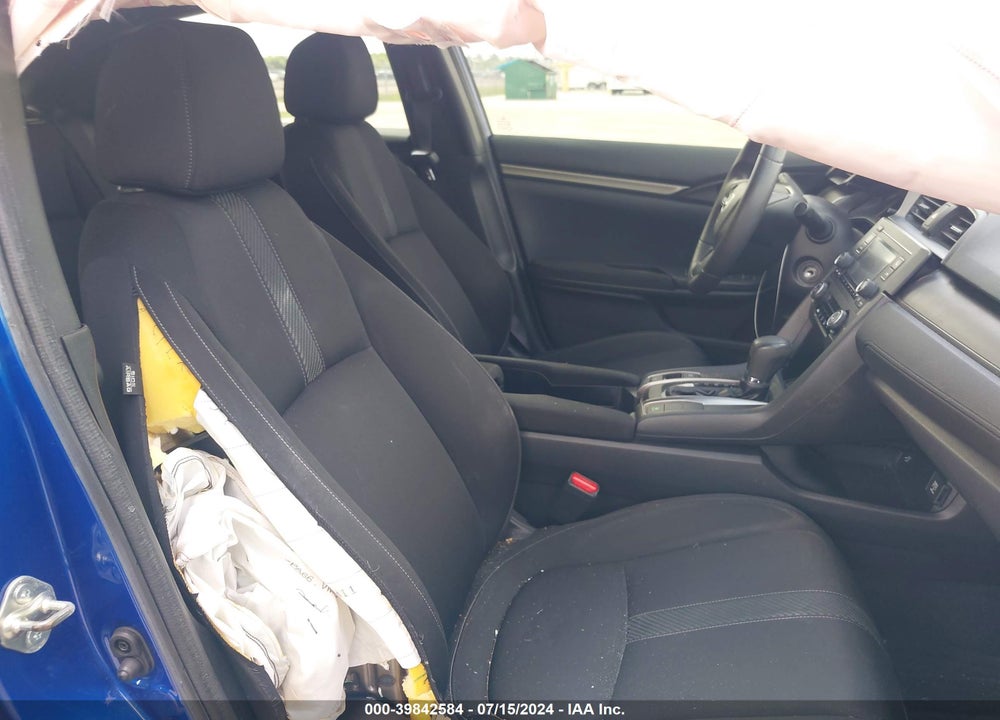 2018 HONDA CIVIC LX VIN: SHHFK7H28JU222662