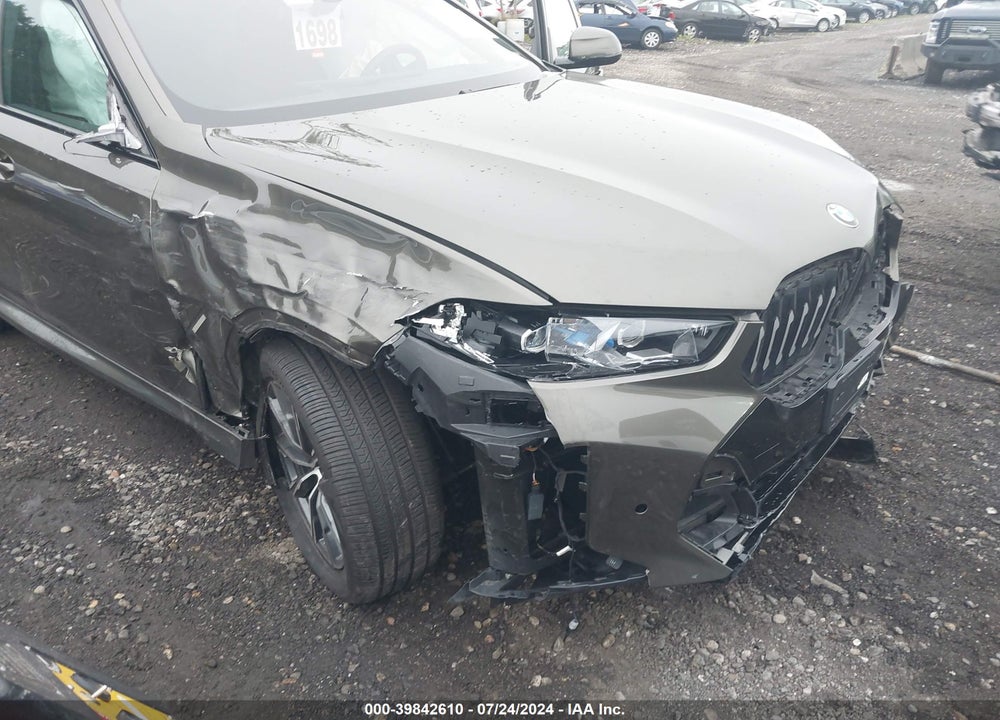 2024 BMW X6 XDRIVE40I VIN: 5UX33EX00R9S94532