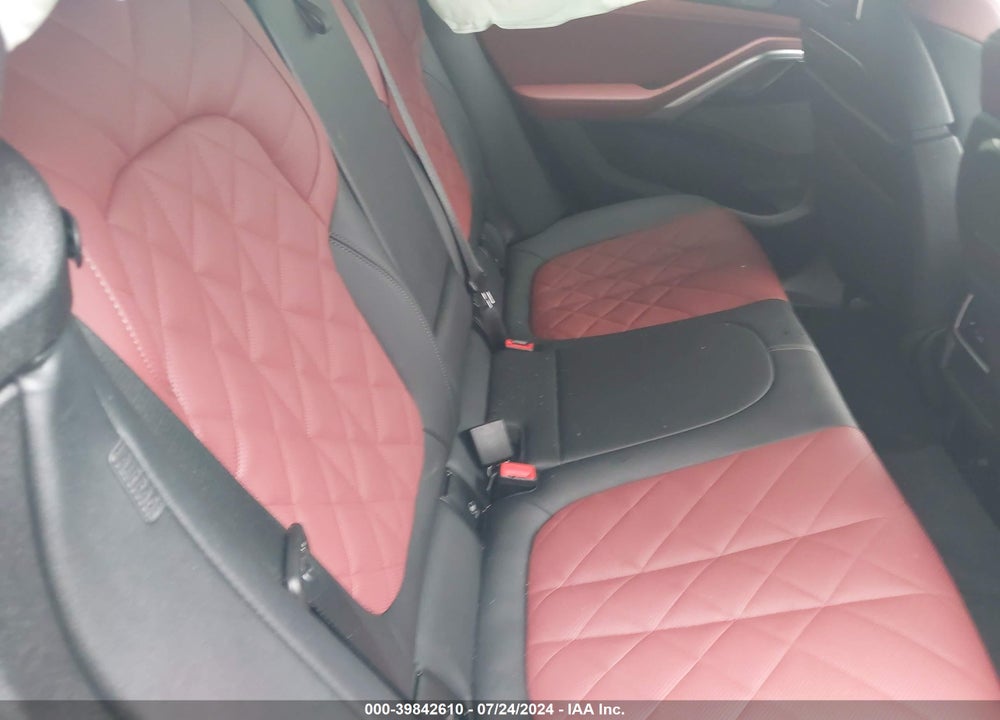 2024 BMW X6 XDRIVE40I VIN: 5UX33EX00R9S94532