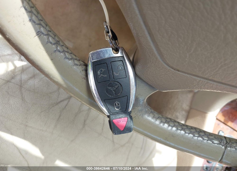 1999 MERCEDES-BENZ E 320 VIN: WDBJF65H9XA899139