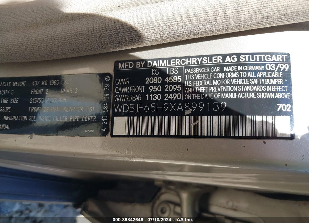 1999 MERCEDES-BENZ E 320 VIN: WDBJF65H9XA899139