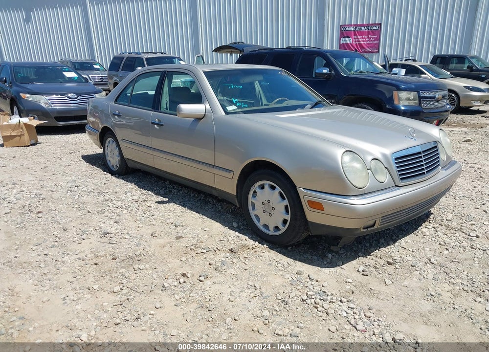 1999 MERCEDES-BENZ E 320 VIN: WDBJF65H9XA899139