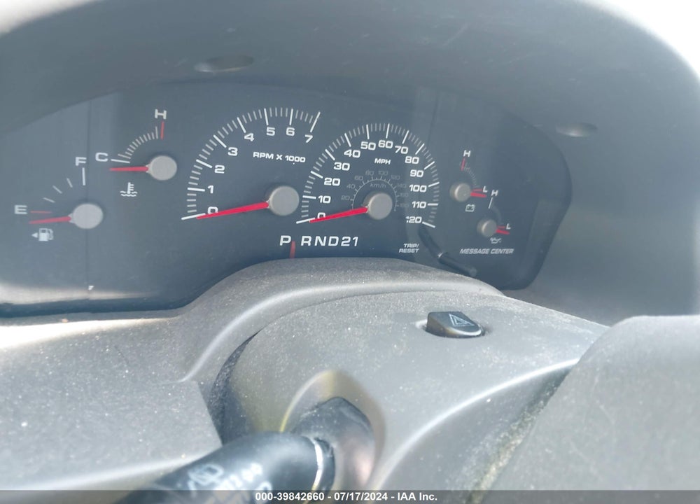 2004 FORD EXPEDITION NBX/XLT VIN: 1FMFU16LX4LB58402