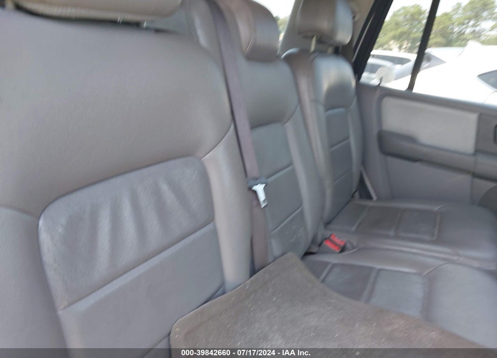 2004 FORD EXPEDITION NBX/XLT VIN: 1FMFU16LX4LB58402