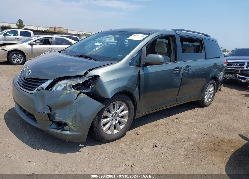 2014 TOYOTA SIENNA LE 7 PASSENGER VIN: 5TDJK3DC9ES073344
