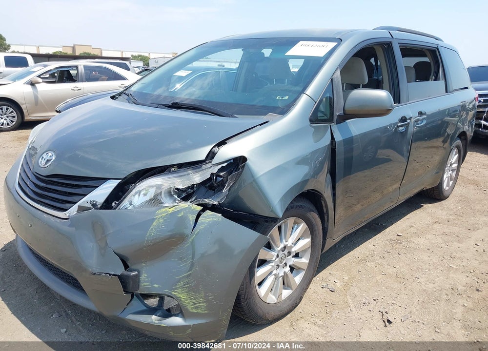 2014 TOYOTA SIENNA LE 7 PASSENGER VIN: 5TDJK3DC9ES073344