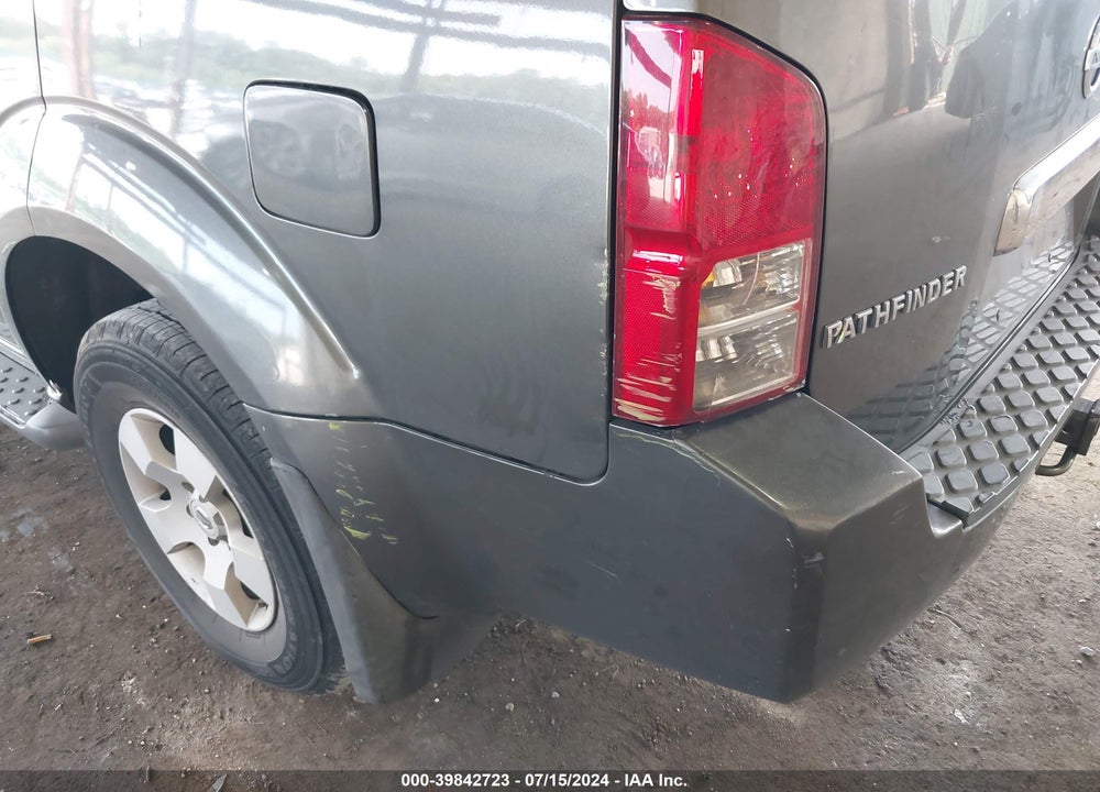 2006 NISSAN PATHFINDER SE VIN: 5N1AR18W66C602607