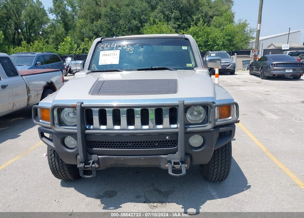 2006 HUMMER H3 SUV VIN: 5GTDN136568152710