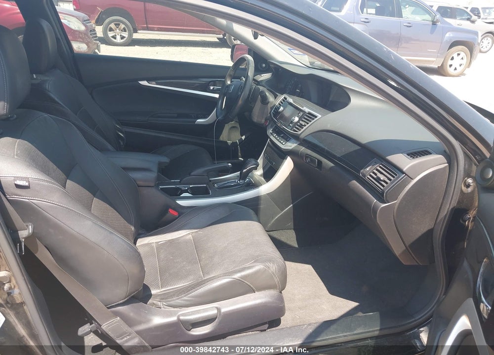 2014 HONDA ACCORD VIN: 1HGCT1B83EA014944