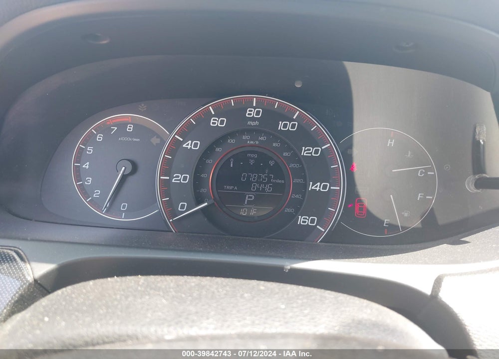 2014 HONDA ACCORD VIN: 1HGCT1B83EA014944