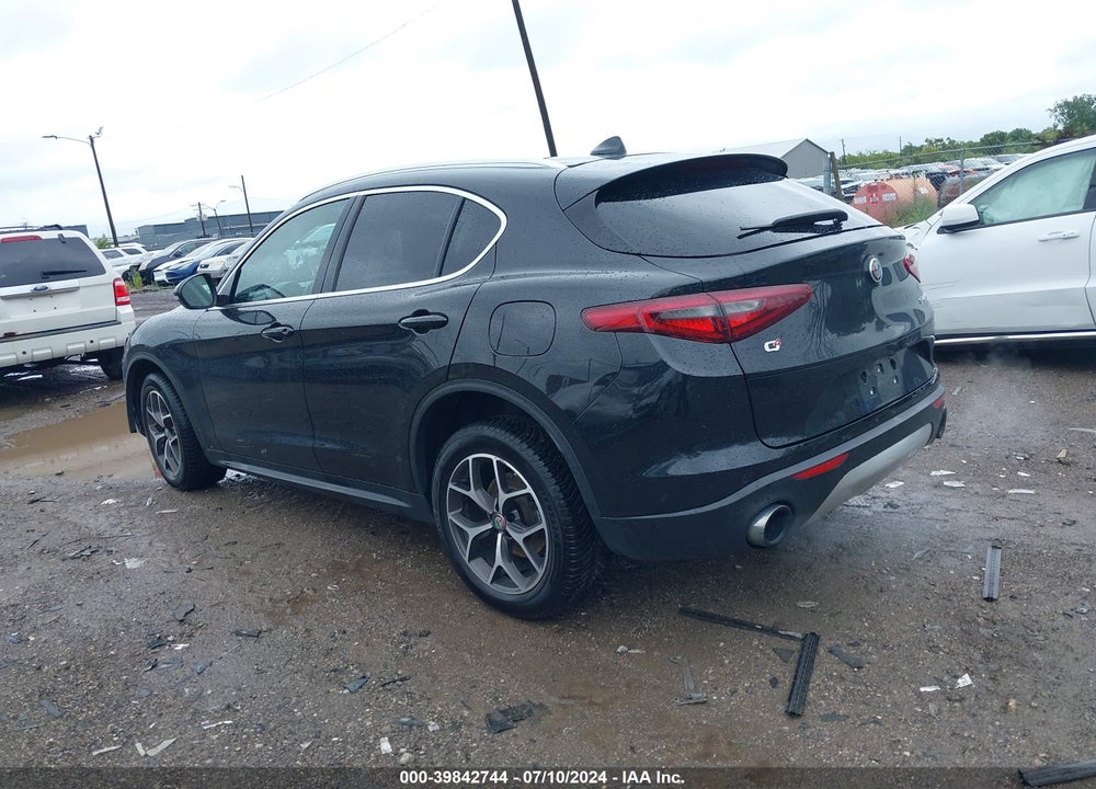 2018 ALFA ROMEO STELVIO TI AWD VIN: ZASFAKBN1J7C02681