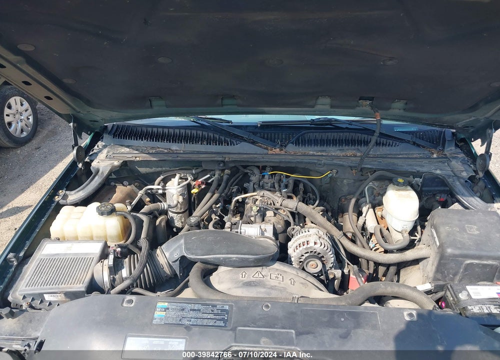 2004 CHEVROLET SUBURBAN 1500 LS VIN: 3GNFK16Z54G129277