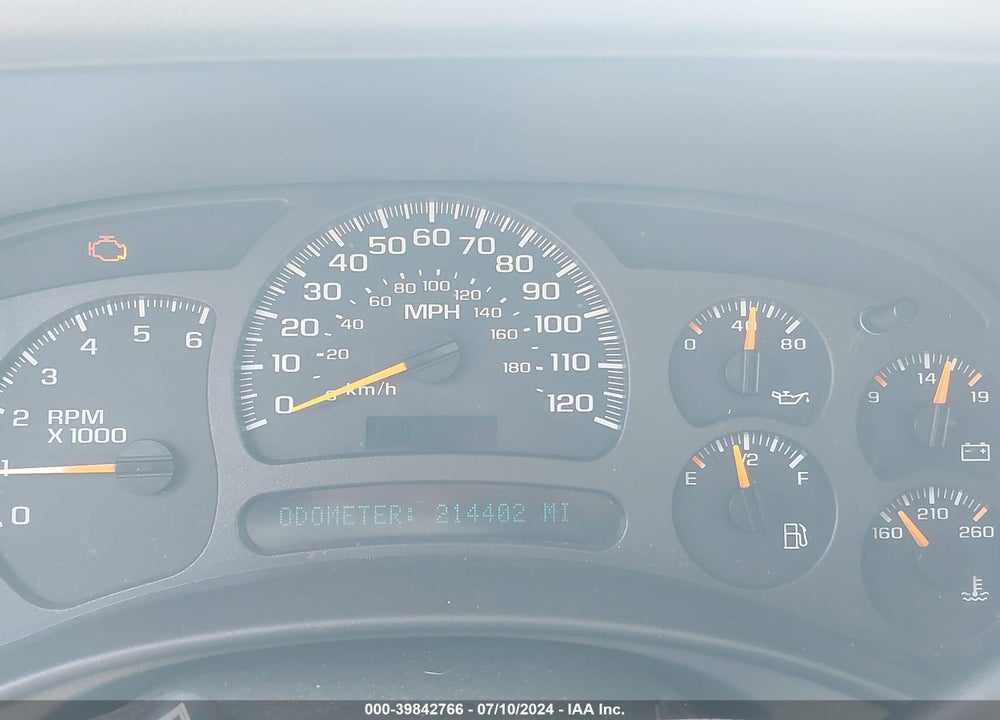 2004 CHEVROLET SUBURBAN 1500 LS VIN: 3GNFK16Z54G129277