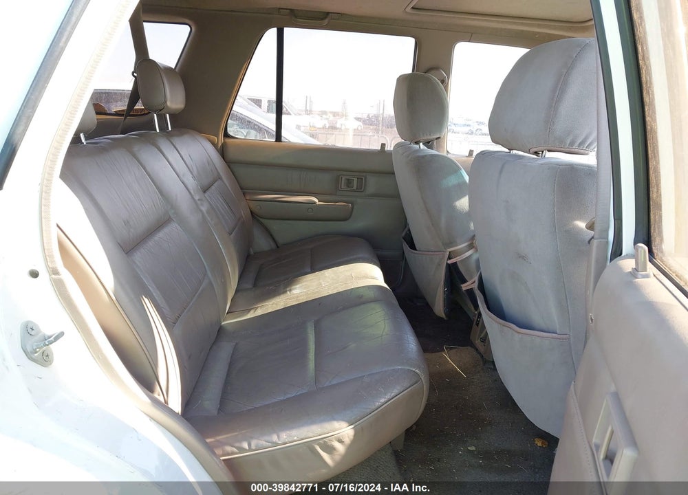 1994 TOYOTA 4RUNNER VN39 SR5 VIN: JT3VN39W0R0166441
