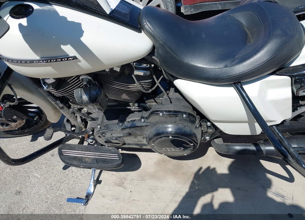 2019 HARLEY-DAVIDSON FLHRXS VIN: 1HD1KVP39KB614336
