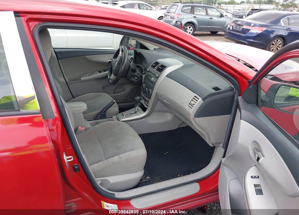 2011 TOYOTA COROLLA LE VIN: 2T1BU4EE0BC710713