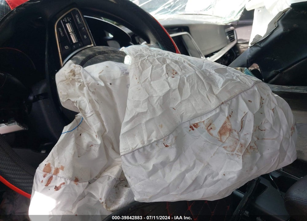 2020 KIA OPTIMA LX VIN: 5XXGT4L37LG417752