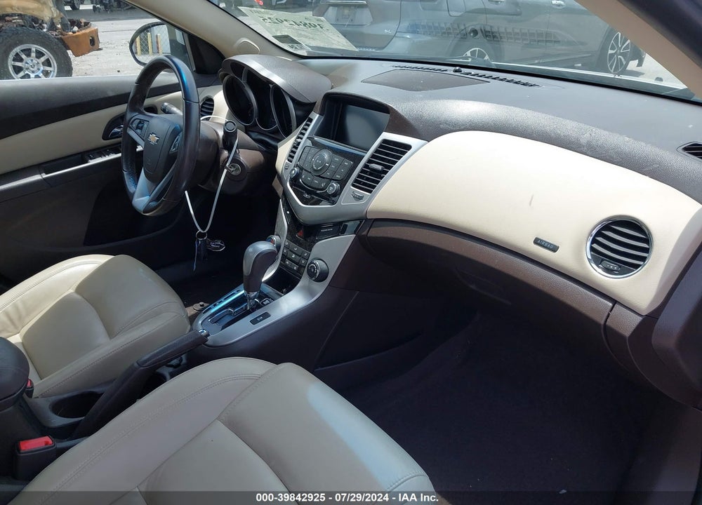 2016 CHEVROLET CRUZE LIMITED 2LT AUTO VIN: 1G1PF5SB3G7130471