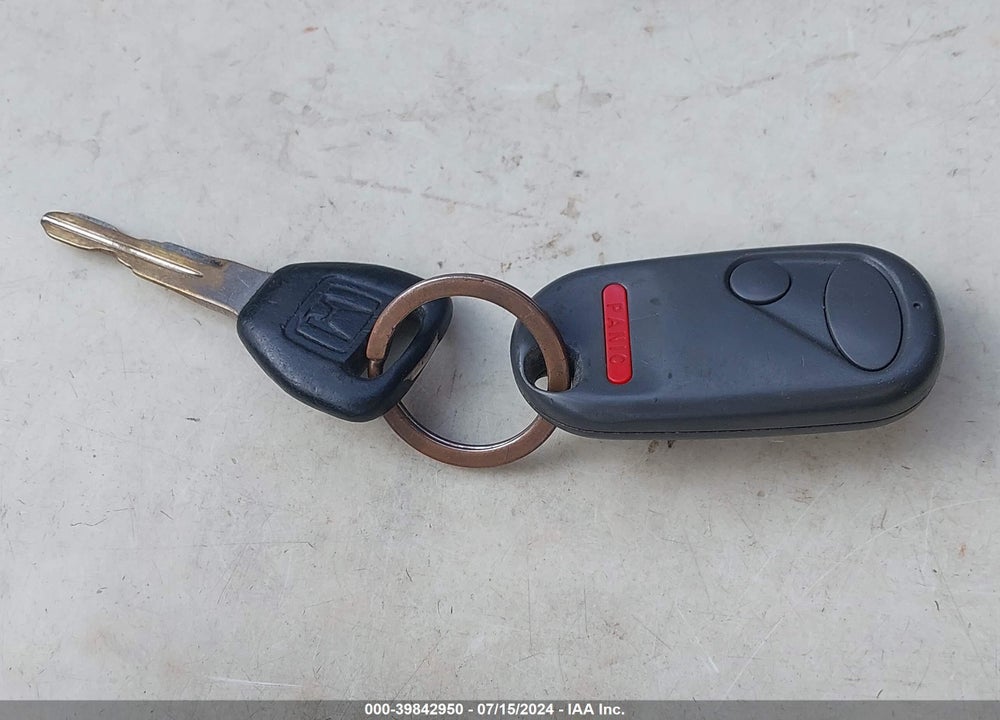 2002 HONDA CIVIC LX VIN: 2HGES16522H565018
