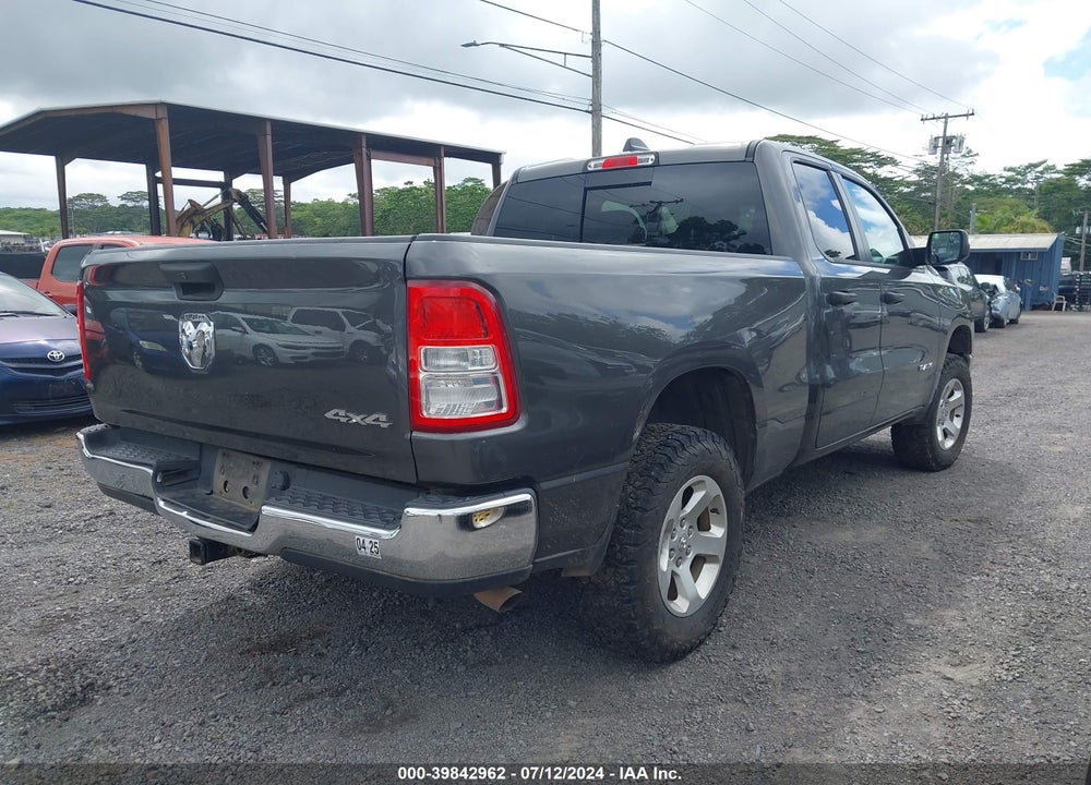 2019 RAM 1500 TRADESMAN QUAD CAB 4X4 6'4 BOX VIN: 1C6SRFCT8KN551250