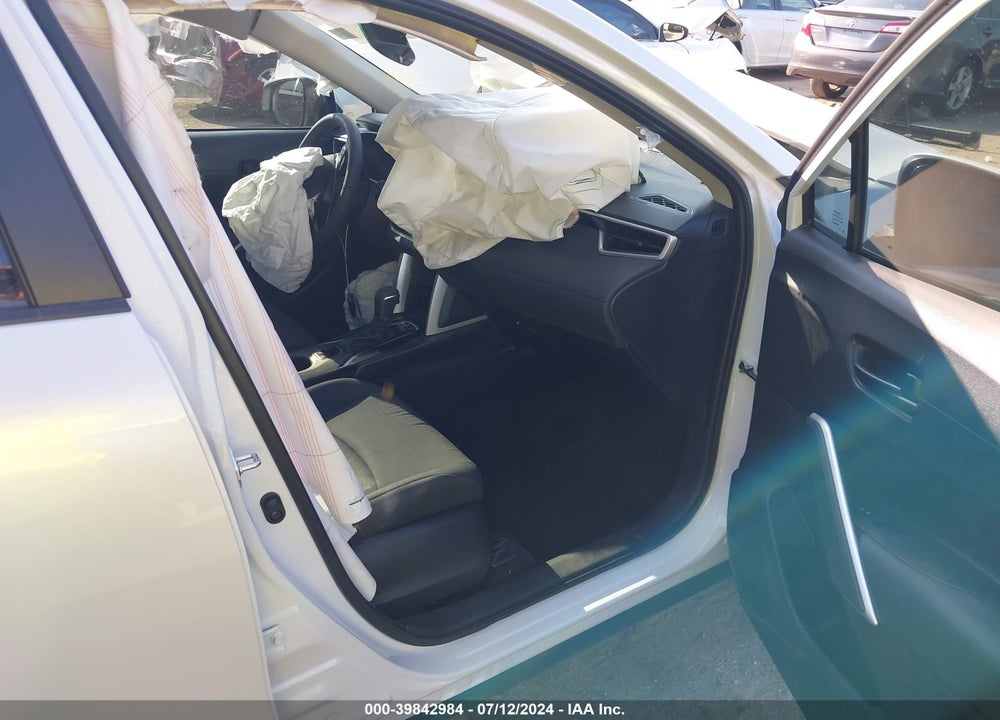2024 TOYOTA COROLLA CROSS LE VIN: 7MUCAAAG3RV090188