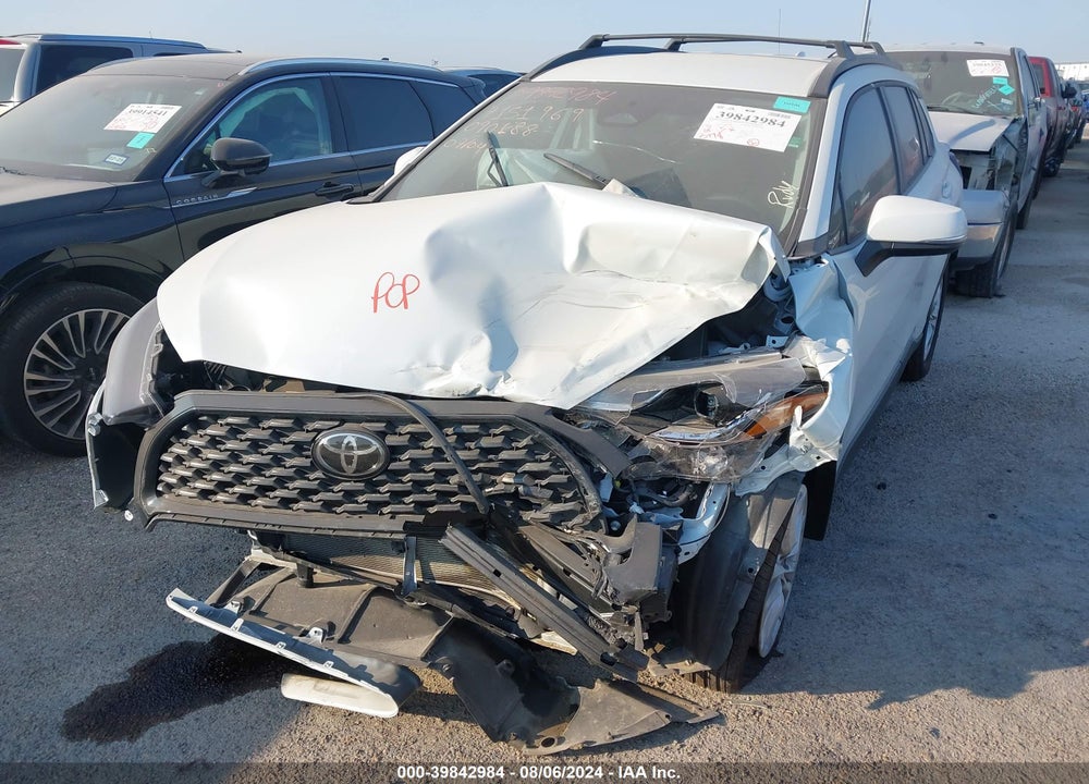 2024 TOYOTA COROLLA CROSS LE VIN: 7MUCAAAG3RV090188