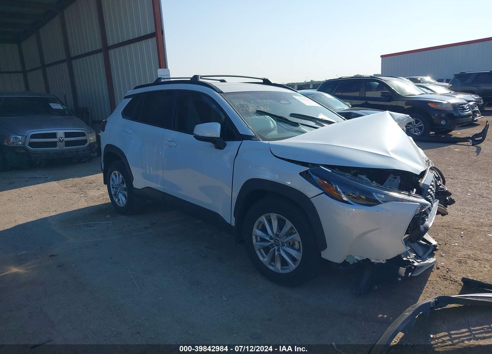 2024 TOYOTA COROLLA CROSS LE VIN: 7MUCAAAG3RV090188