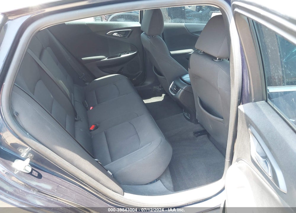 2018 CHEVROLET MALIBU VIN: 1G1ZD5ST2JF169492