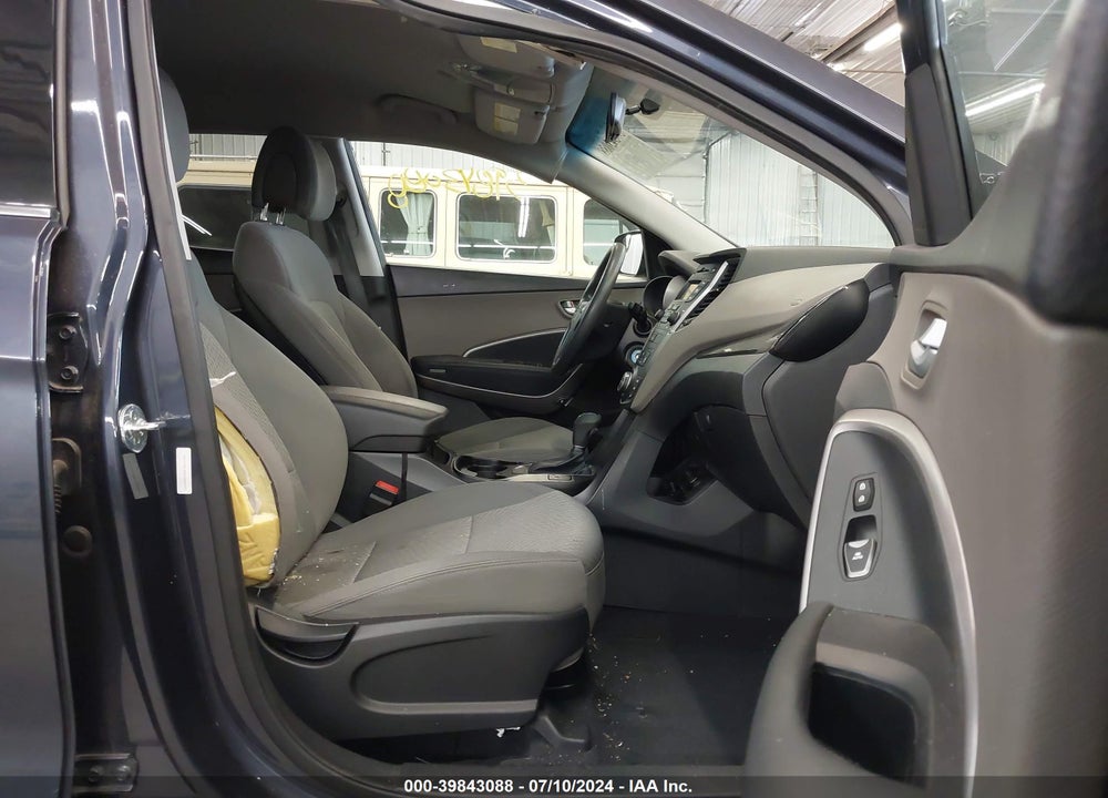 2015 HYUNDAI SANTA FE SPORT 2.4L VIN: 5XYZTDLB8FG282491
