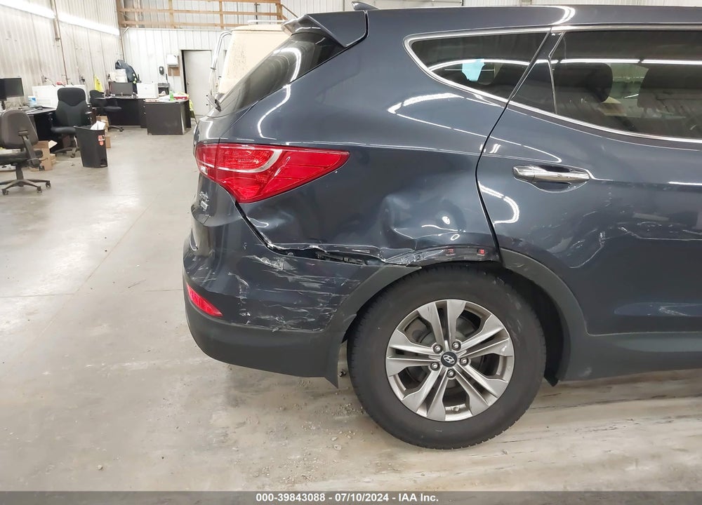 2015 HYUNDAI SANTA FE SPORT 2.4L VIN: 5XYZTDLB8FG282491