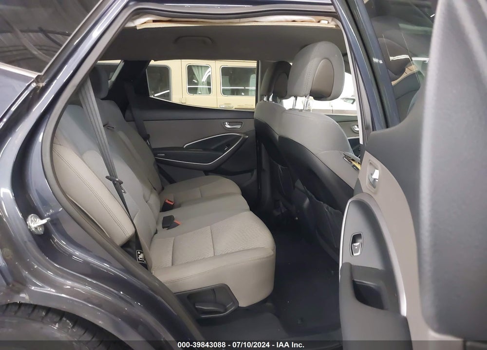 2015 HYUNDAI SANTA FE SPORT 2.4L VIN: 5XYZTDLB8FG282491