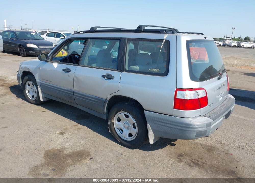 2002 SUBARU FORESTER L VIN: JF1SF63522H748485