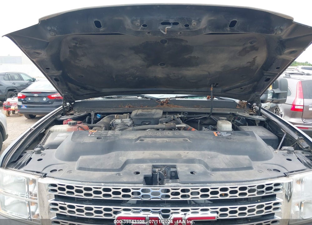 2013 GMC SIERRA 2500HD DENALI VIN: 1GT125E81DF189979
