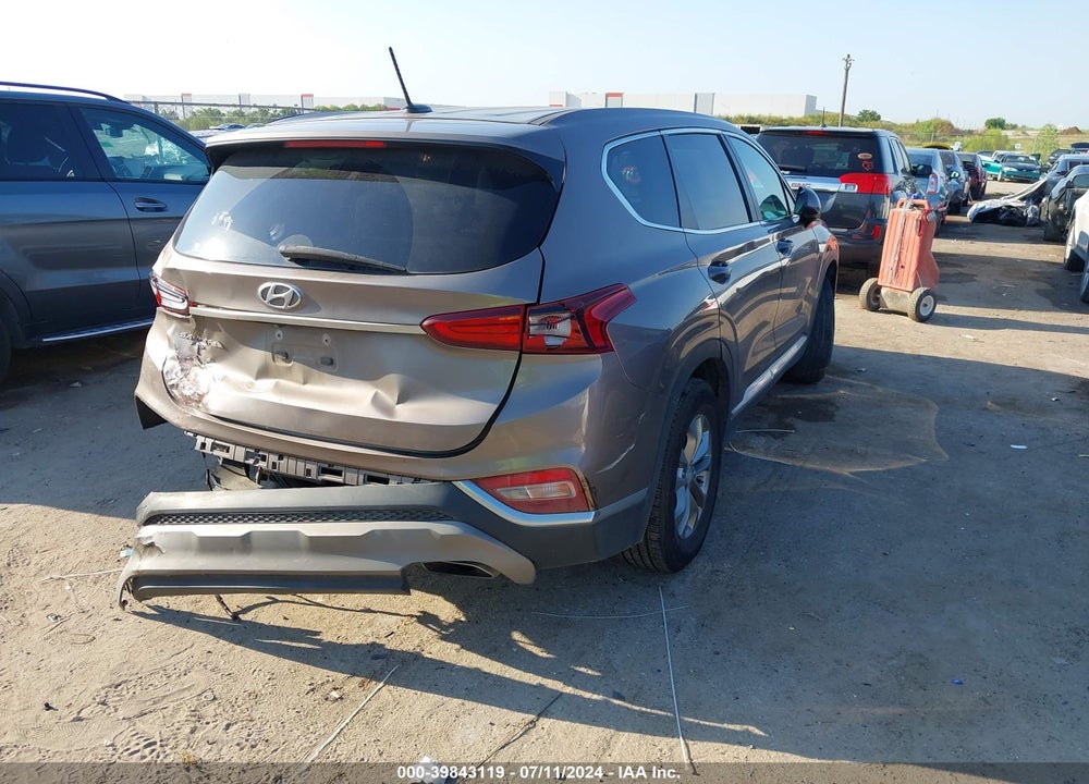2020 HYUNDAI SANTA FE SE VIN: 5NMS23AD2LH201389