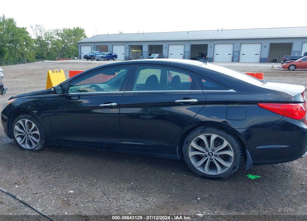 2013 HYUNDAI SONATA LIMITED 2.0T VIN: 5NPEC4AB9DH579437