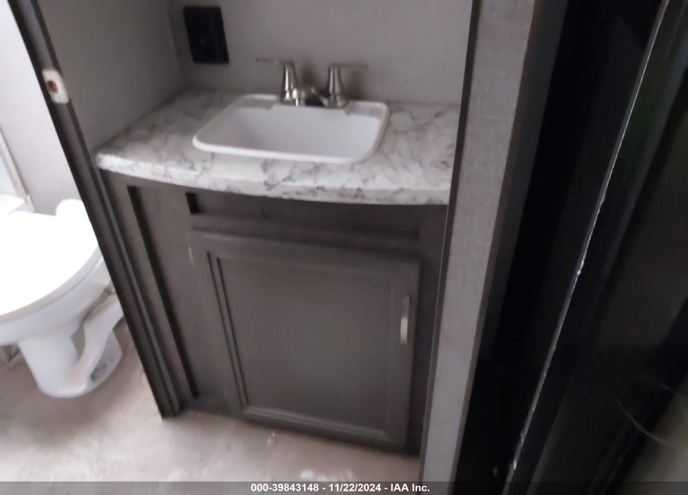 2020 JAYCO JAY FLIGHT VIN: 1UJBJ0BP9L75W0384
