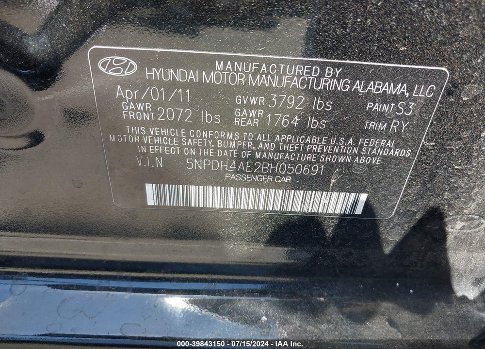 2011 HYUNDAI ELANTRA LIMITED VIN: 5NPDH4AE2BH050691
