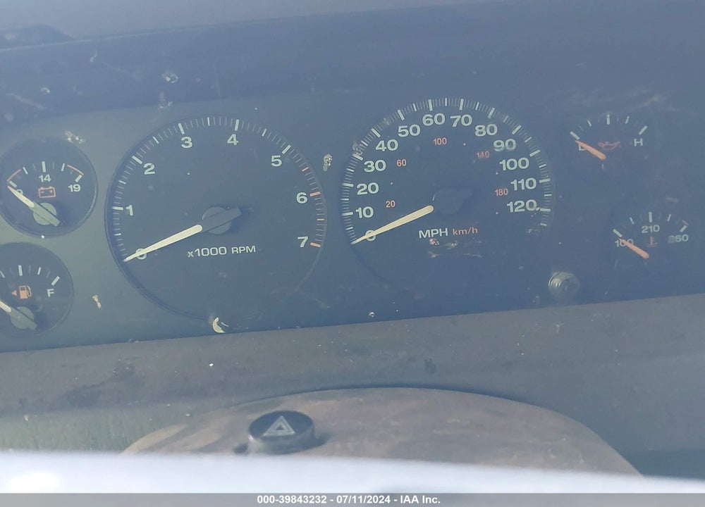 2004 JEEP GRAND CHEROKEE LAREDO VIN: 1J4GW48N94C332649