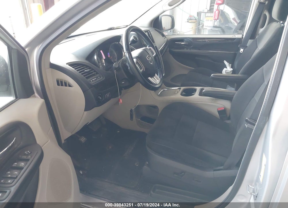 2012 DODGE GRAND CARAVAN CREW VIN: 2C4RDGDG9CR264730